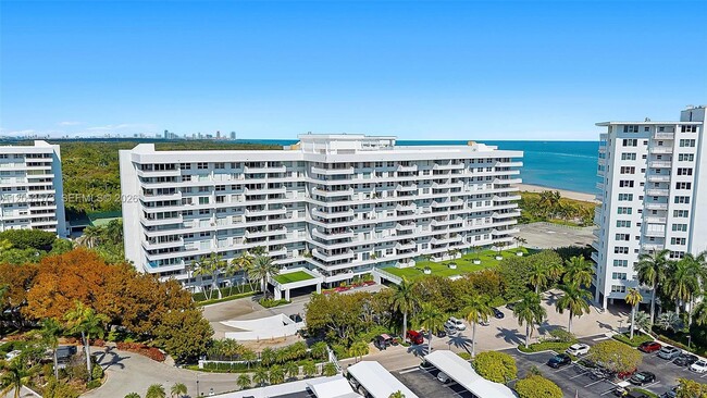 Building Photo - 199 Ocean Ln Dr