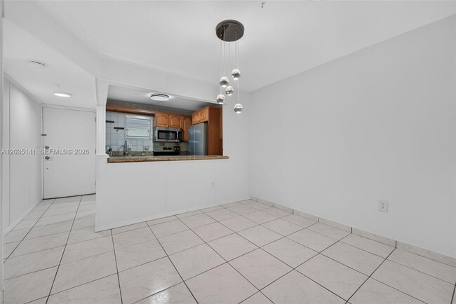 Building Photo - 10300 Coral Wy