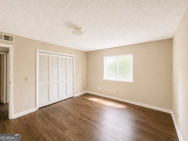 Building Photo - 109 Seaparc Cir