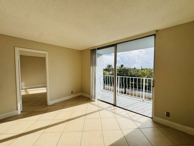 Building Photo - 500 Executive Center Dr