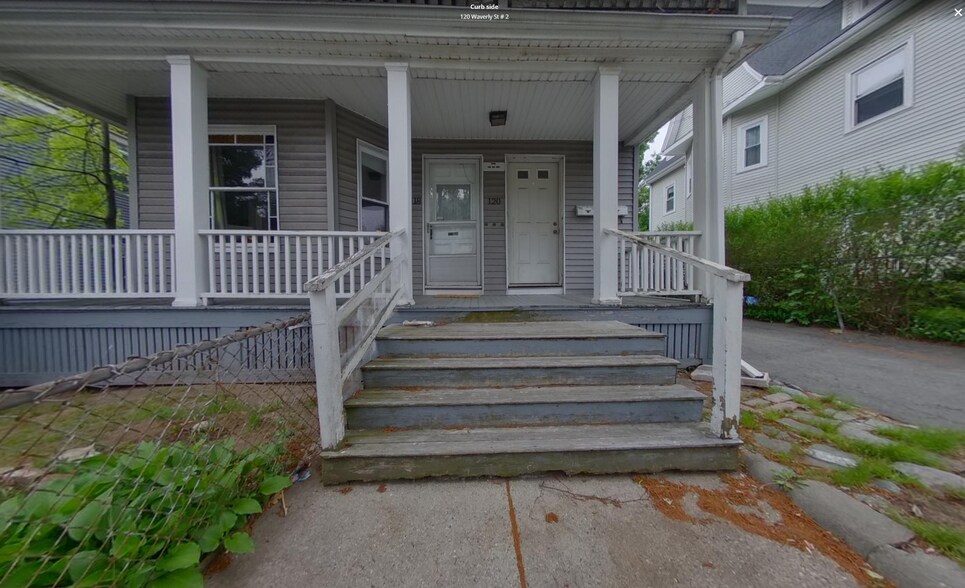 Building Photo - 120 Waverly St