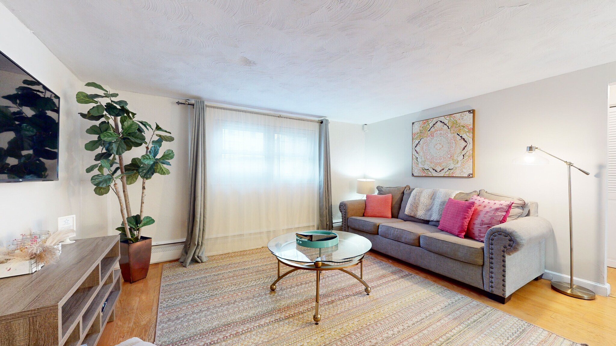 Building Photo - 79 Chestnut St