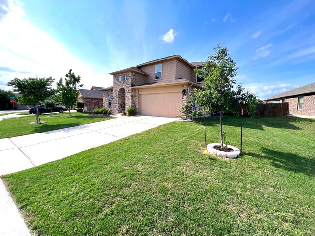 Building Photo - 11004 Cain Harvest Dr