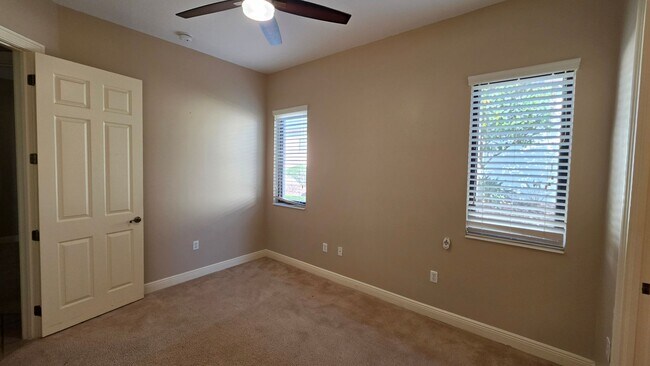 Building Photo - Stunning 3 Bedroom, 3 Bath Home – 2,500 sq/ft – Oversized Garages & Modern Upgrades