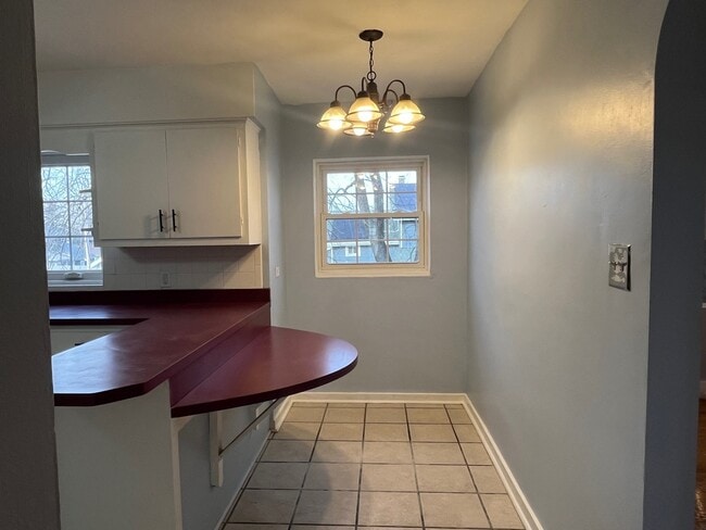 Building Photo - 918 N 5th Ave