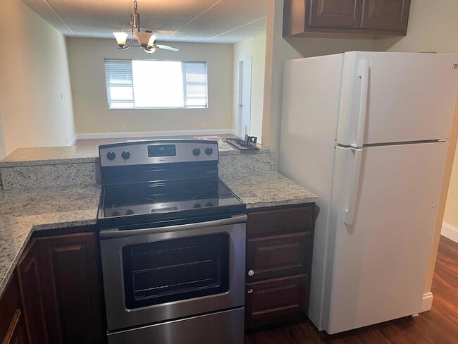 Building Photo - 4500 N Flagler Dr