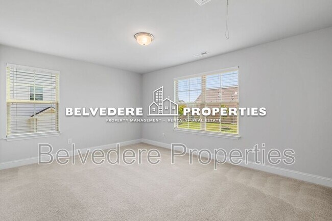 Building Photo - 5749 Marblehead Dr