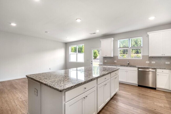 Building Photo - 420 Pt Pl Dr