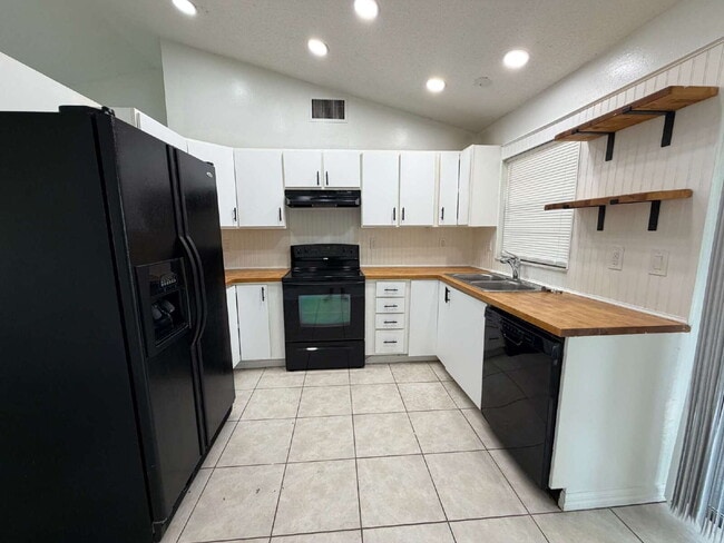 Building Photo - 3532 Glenburn Ct