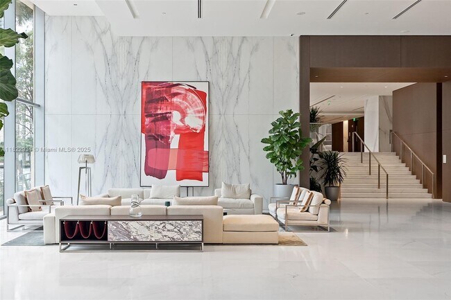 Building Photo - 300 Biscayne Blvd Way