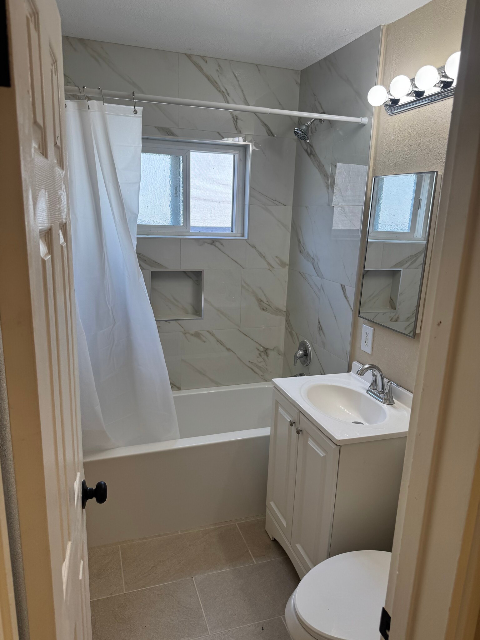 Bathroom - 512 29th St