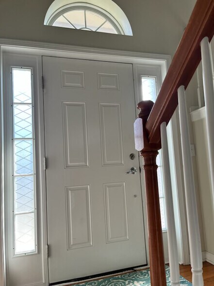 Building Photo - 12683 Eliston Ln