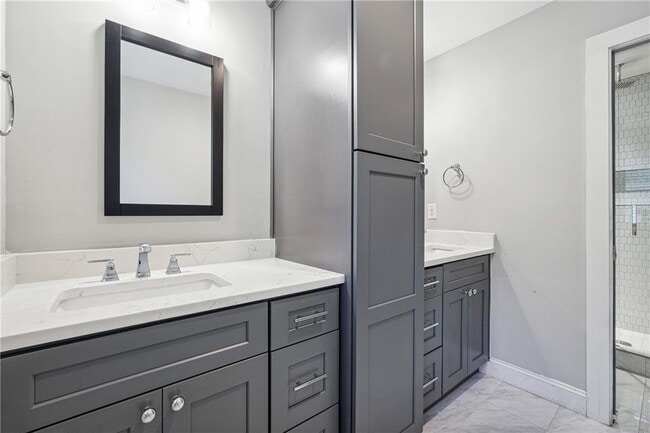 Building Photo - 1919 North Ave NW