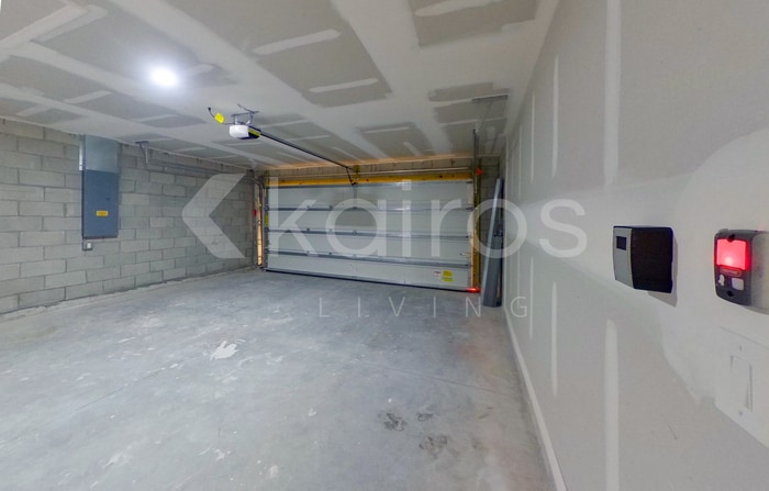Building Photo - 3417 74th St W