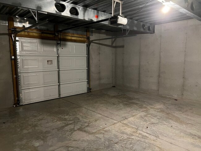 Building Photo - 1686 Turnberry Ln