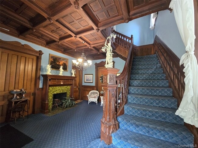 Building Photo - 514 Grand Ave