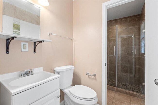 Building Photo - 4242 Marmora Dr