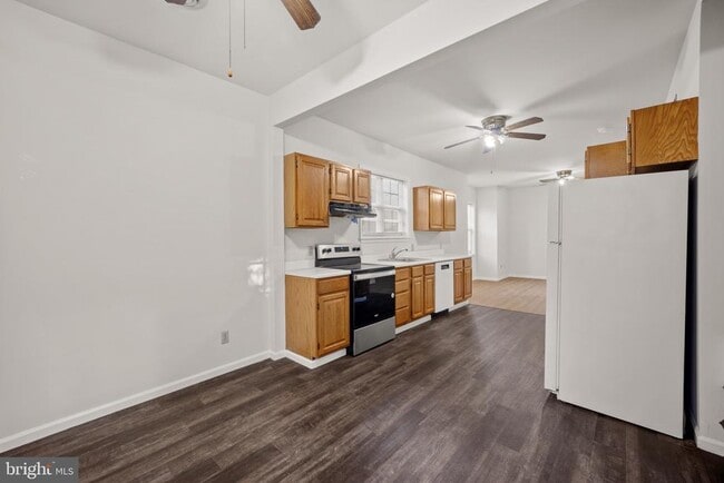 Building Photo - 4040 Concord Rd