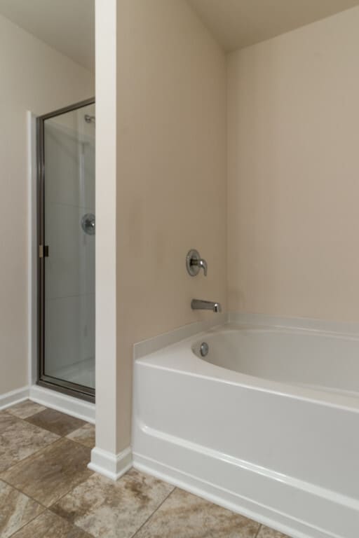 Building Photo - 4 BR/2.5 BA Home - A Rare Rental Between C...