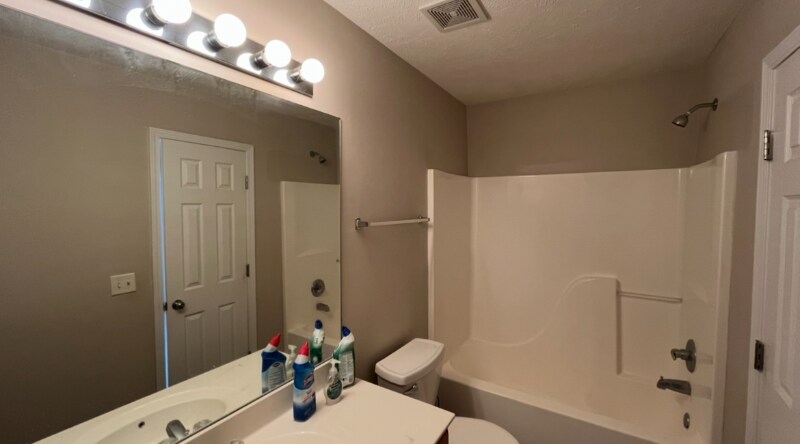 Building Photo - 155 Casbah Run