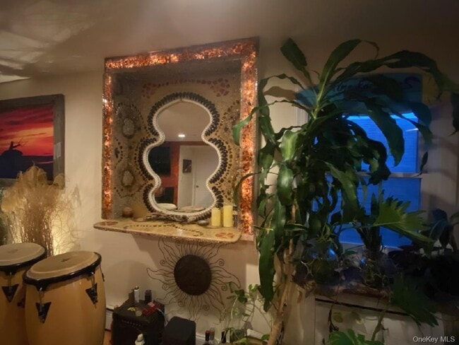 Building Photo - 277 New York Ave