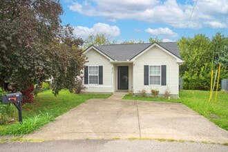 Building Photo - 517 Longleaf Ct