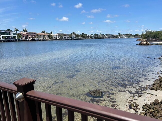 Building Photo - 3606 S Ocean Blvd