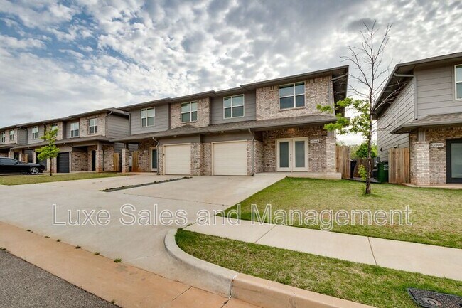 Building Photo - 13508 Vinita Dr