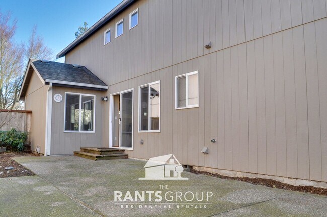 Building Photo - Low maintenance yard!