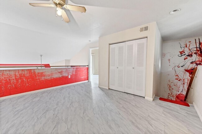 Building Photo - 4791 Via Palm Lakes Via