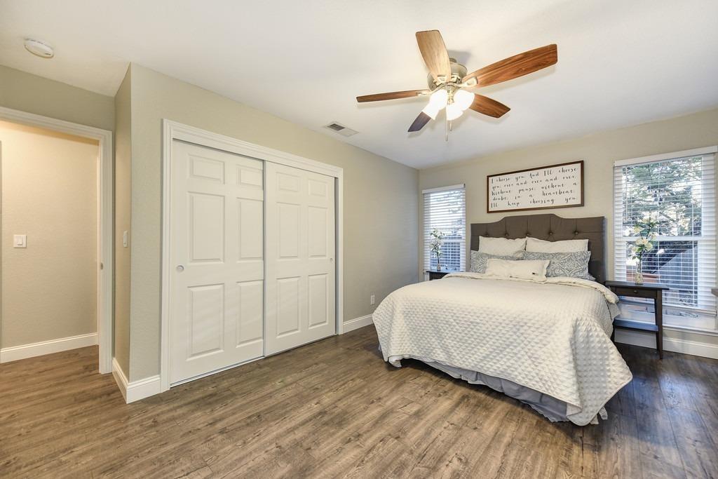 Building Photo - 8313 Crossoak Way