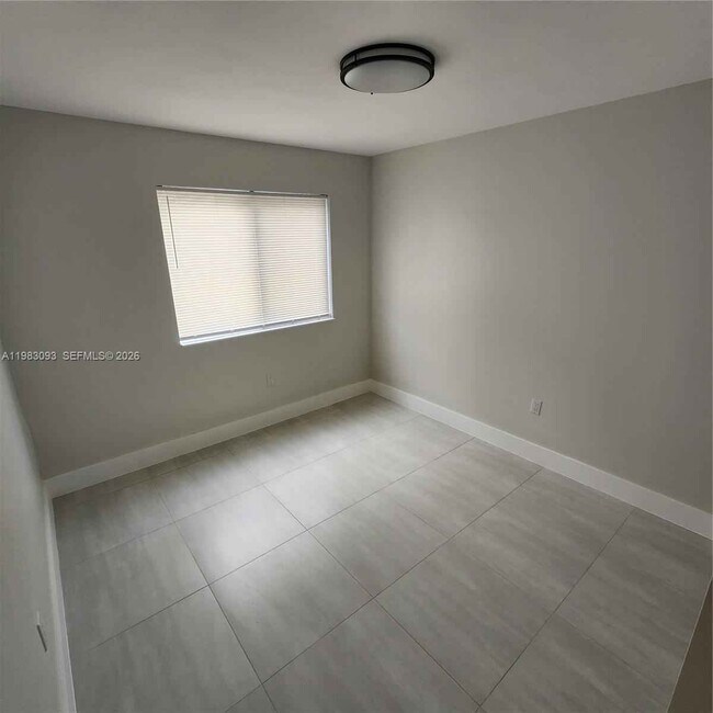 Building Photo - 1171 NW 66th St