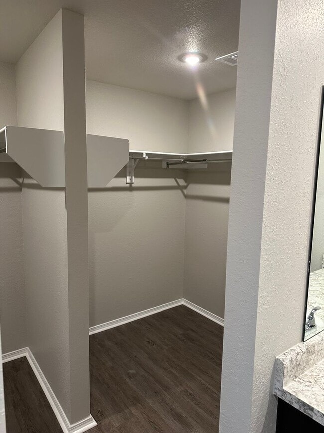 Building Photo - Pre-Leasing Now: Charming 3-Bed, 2-Bath Home in Prospect Farms