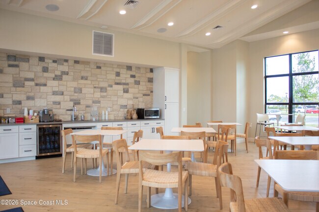 Building Photo - 2322 Antarus Dr NW