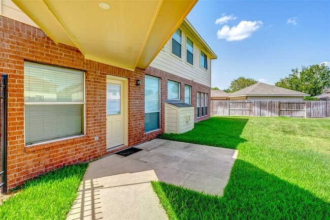 Building Photo - 2143 Hill Canyon Ct