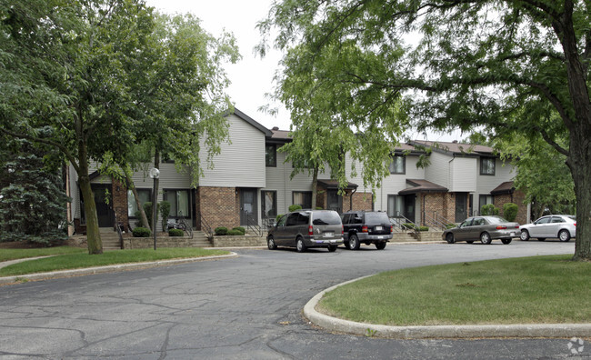 Building Photo - Grant Village Apartments