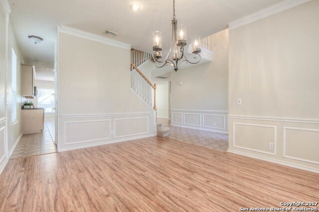 Building Photo - 3913 Arroyo Del Sol