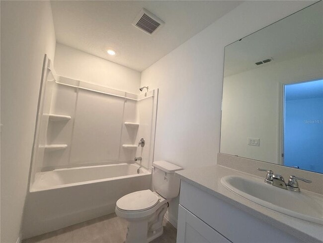 Building Photo - 2946 Skyline Lp