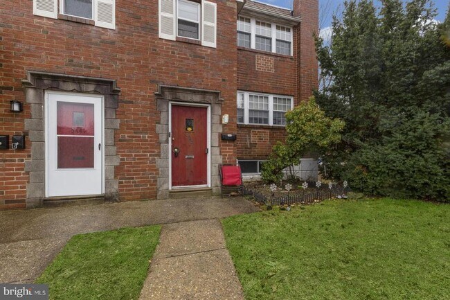 Building Photo - 5443 Houghton Pl