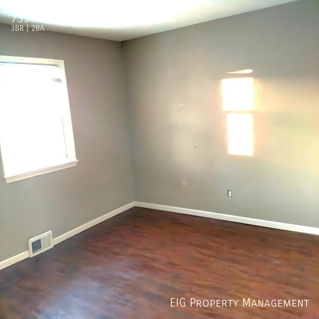 Building Photo - 7335 62nd Ave N