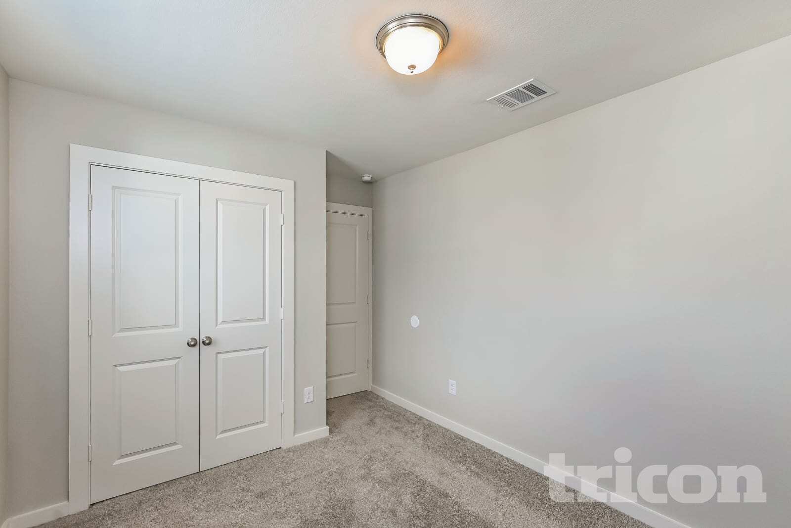 Building Photo - 4910 San Fabiano Ct