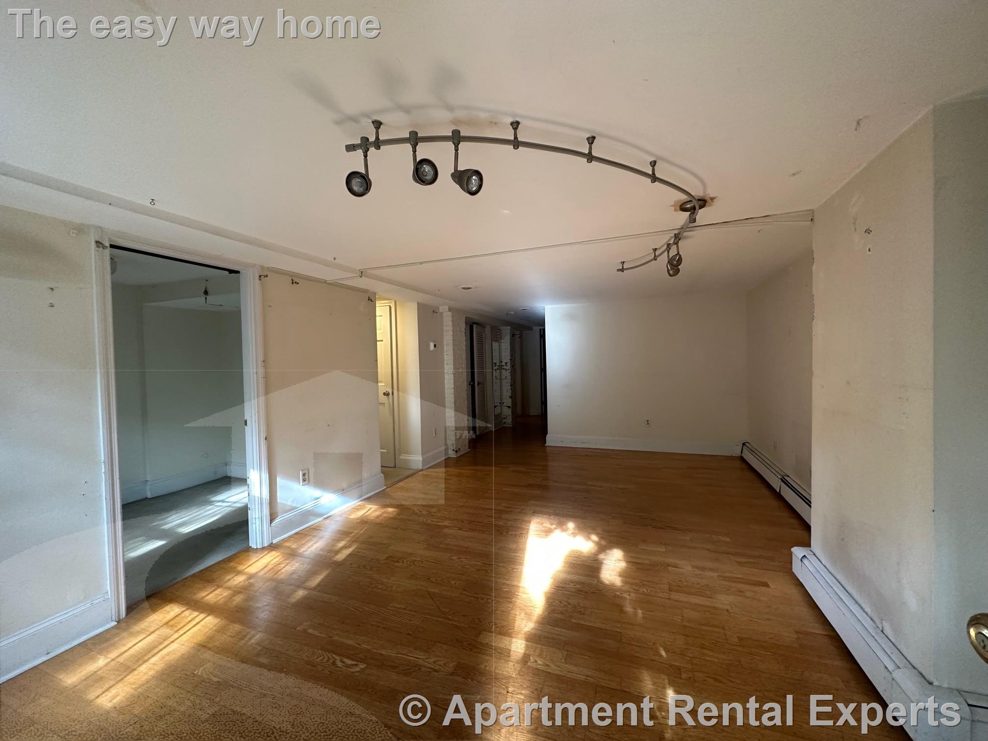 Building Photo - 14 Yarmouth St