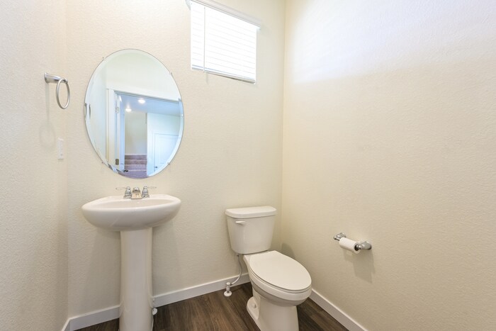 Building Photo - 13455 Oneida Ln