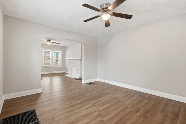 Building Photo - 783-785 S 18th St