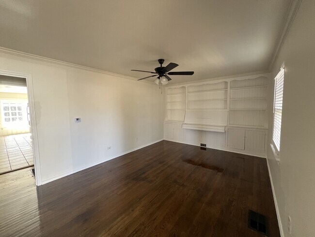 Building Photo - 2517 28th St