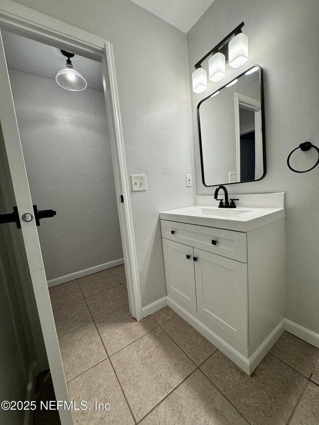 Building Photo - 2964 Songbird Dr