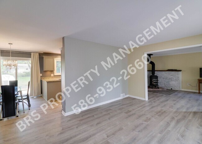 Building Photo - Newly Renovated 3-Bedroom Home for Rent – ...