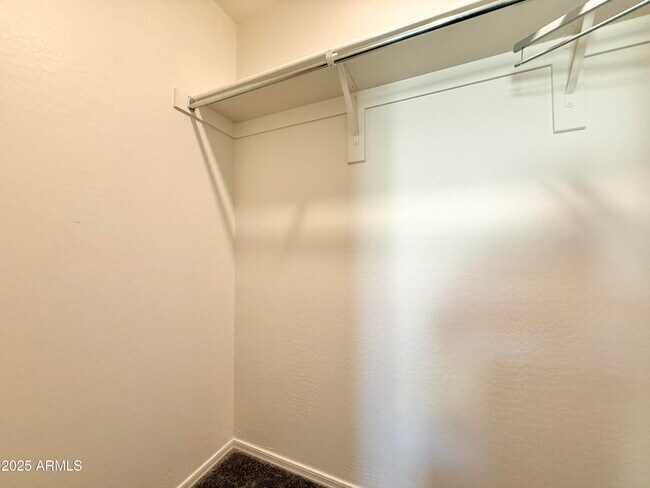 Building Photo - 16525 W Jenan Dr