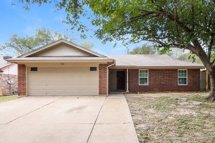 Primary Photo - 428 Guadalupe Dr
