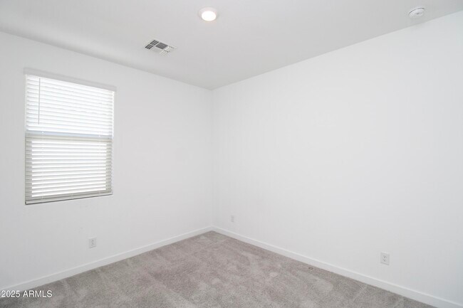 Building Photo - 12546 W Calle De Baca